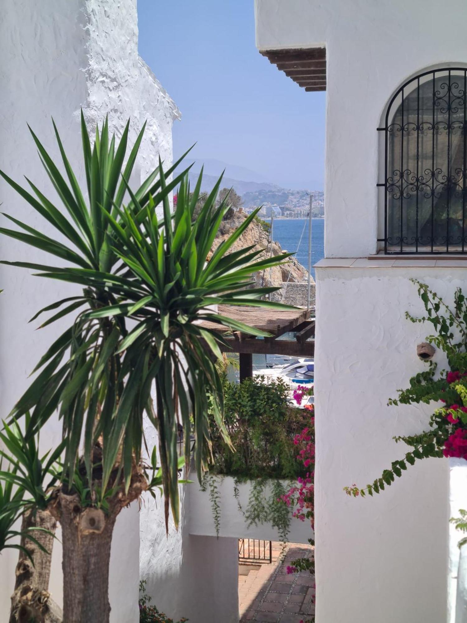 Appartamento Sunny Getaway La Herradura  Esterno foto